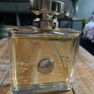 Versace Pour Femme Signature